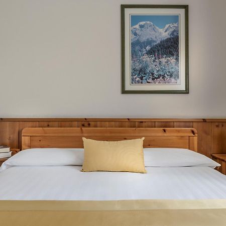 Hotel Cristallo بورمْيو المظهر الخارجي الصورة