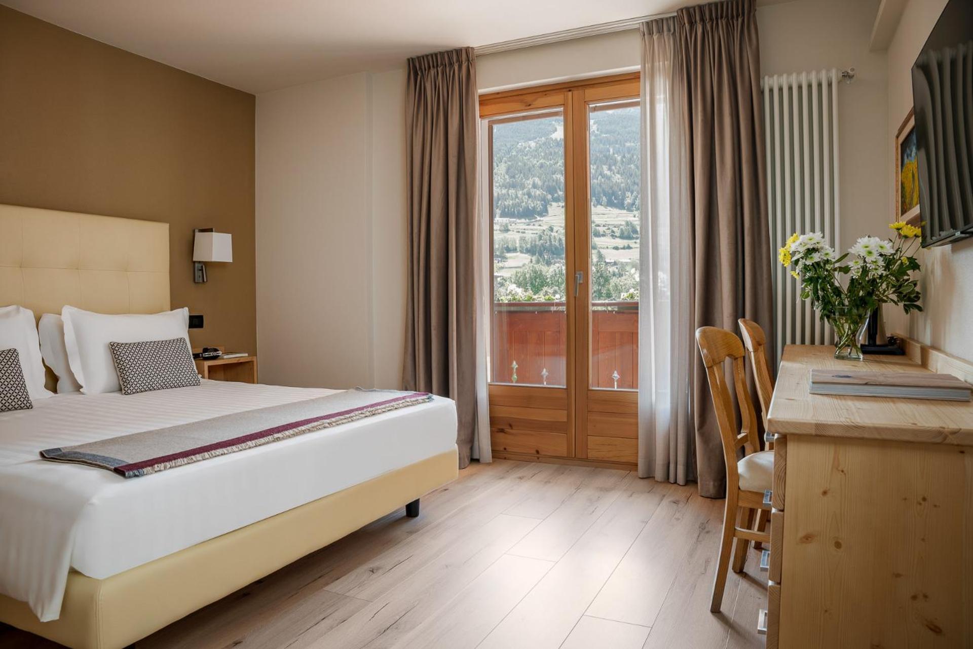 Hotel Cristallo بورمْيو المظهر الخارجي الصورة