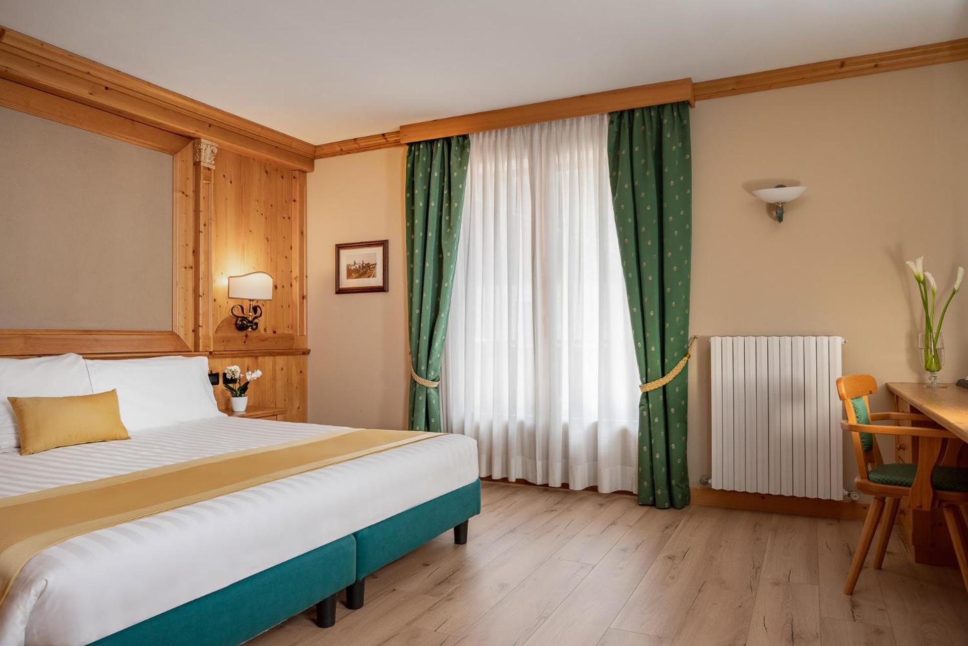 Hotel Cristallo بورمْيو المظهر الخارجي الصورة